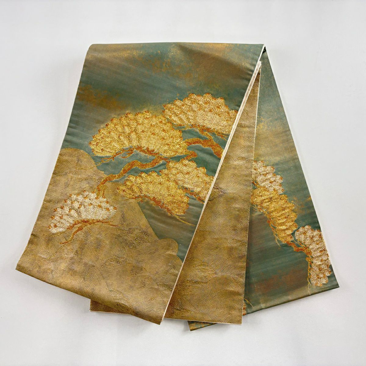 【美品】 袋帶 秀品級 松樹 金絲 金金箔 灰綠 お太鼓圖案 純蠶絲