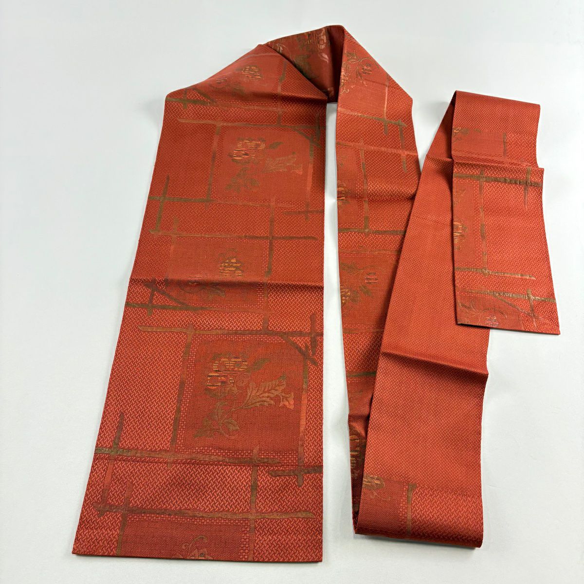 【美品】 名古屋帶 優品級 草花紋紋 幾何學圖案 金金箔 橙色 純蠶絲