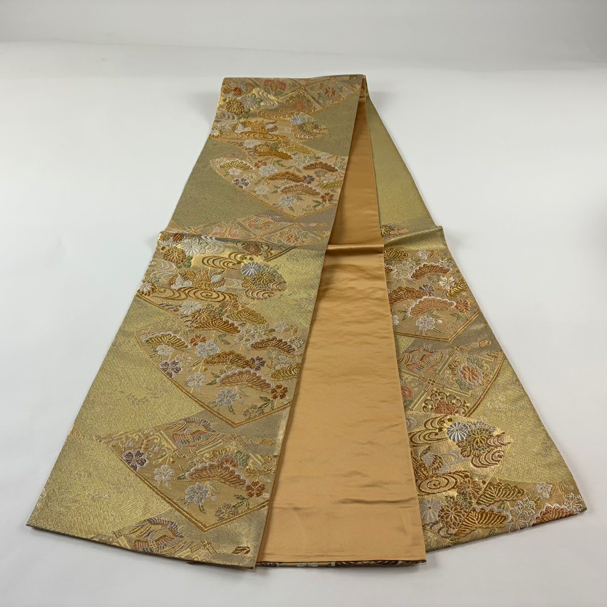 【美品】 袋帶 秀品級 笠松樹 鴛鴦 金銀彩 金色 六通 純蠶絲