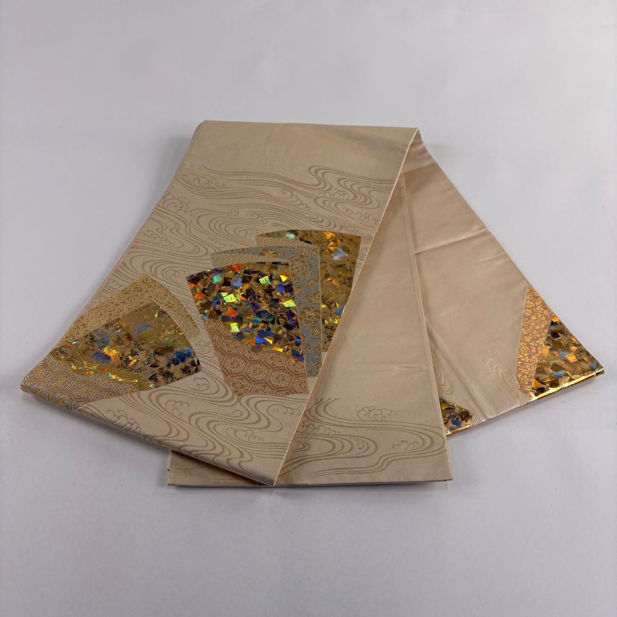 袋帶 秀品級 金金箔散佈 水流 金金箔 米色 大鼓圖案 純蠶絲
