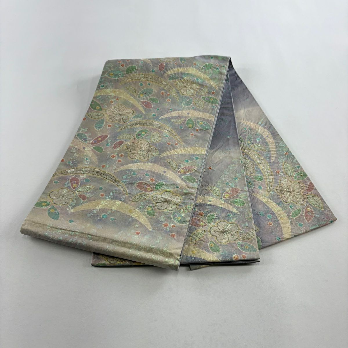 【美品】 袋帶 秀品級 草花紋紋 雪芝 金絲 金金箔 灰紫色 大鼓圖案 純蠶絲