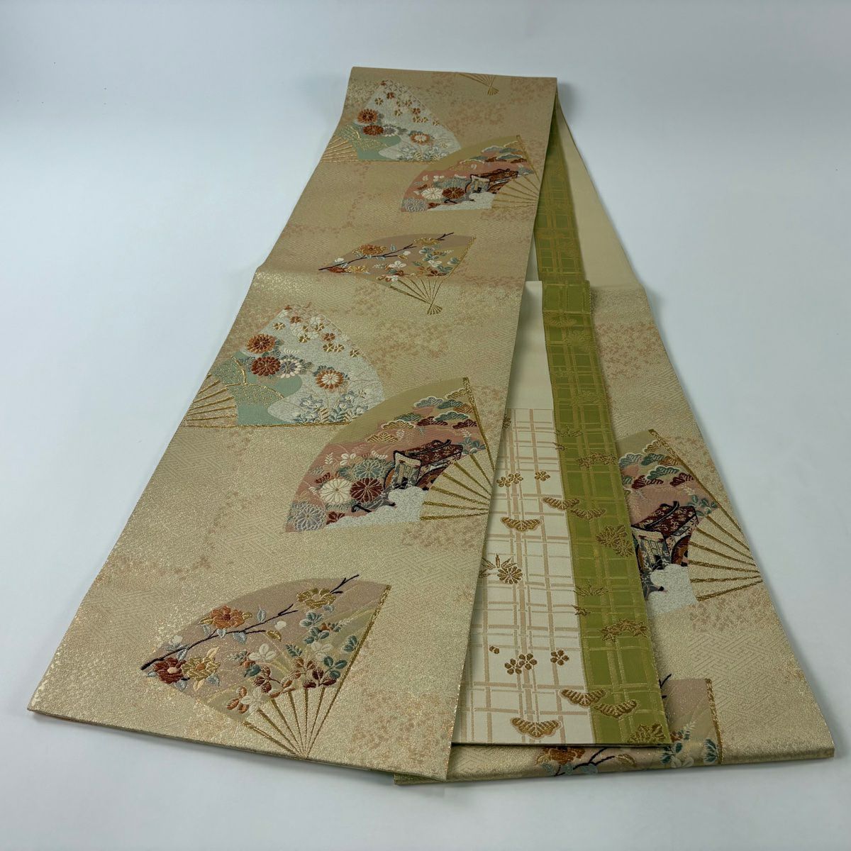 【美品】 袋帶 秀品級 金金箔寶錦 扇子 草花紋 金絲 本金金箔 金色 六通 純蠶絲