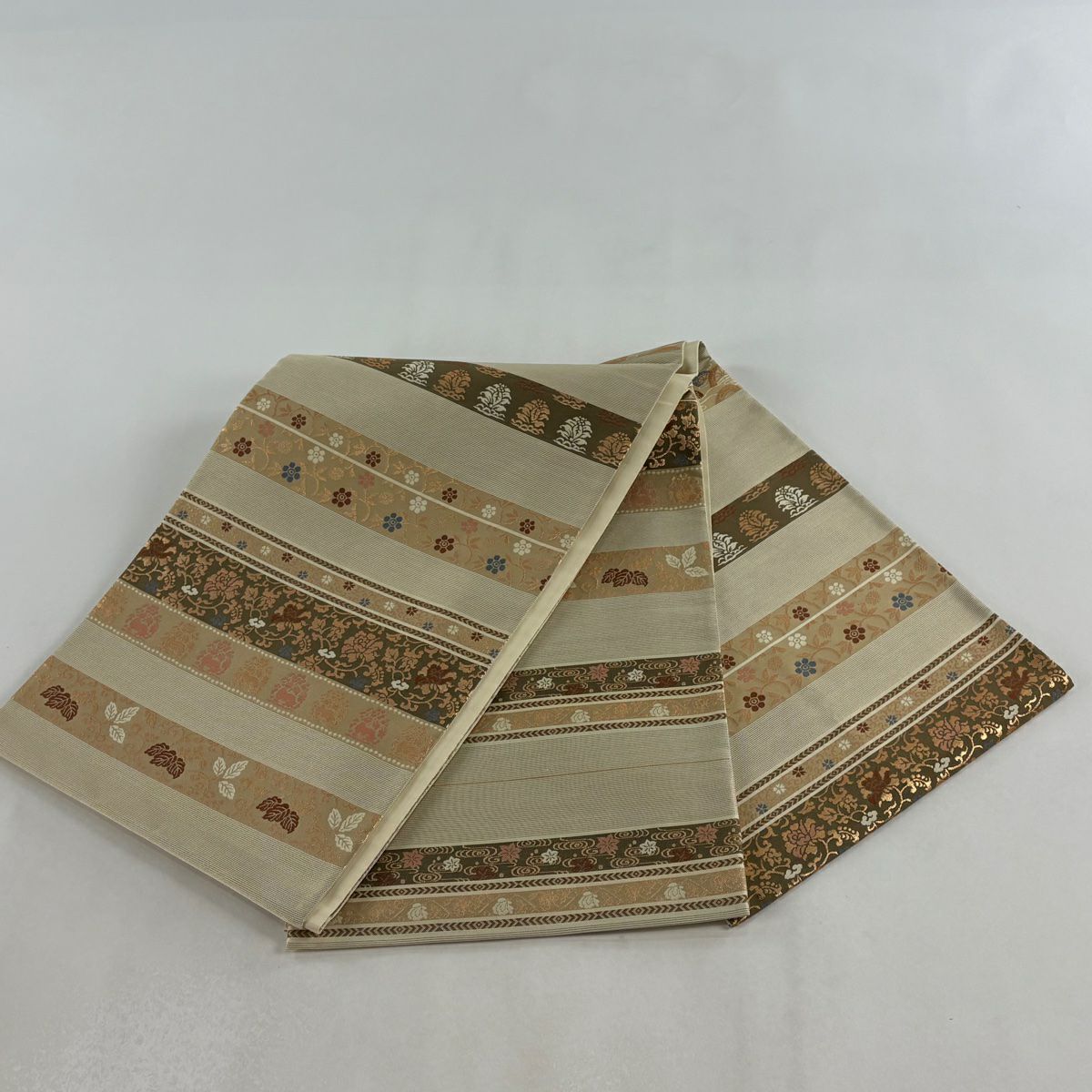 袋帶 秀品級 關西仕立 雙層段紋 花唐草紋 金金箔 淺茶 六通 純蠶絲