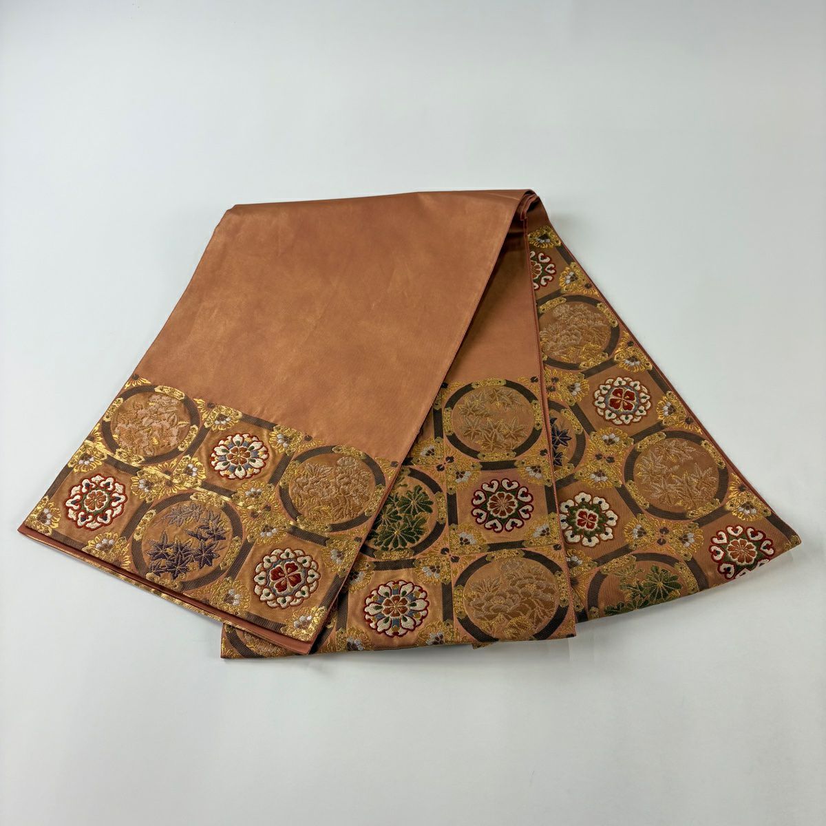 【美品】 袋帶 秀品級 加納幸 落款あり 楓 梅花 金金箔 金線 紅茶 お太鼓圖案 純蠶絲