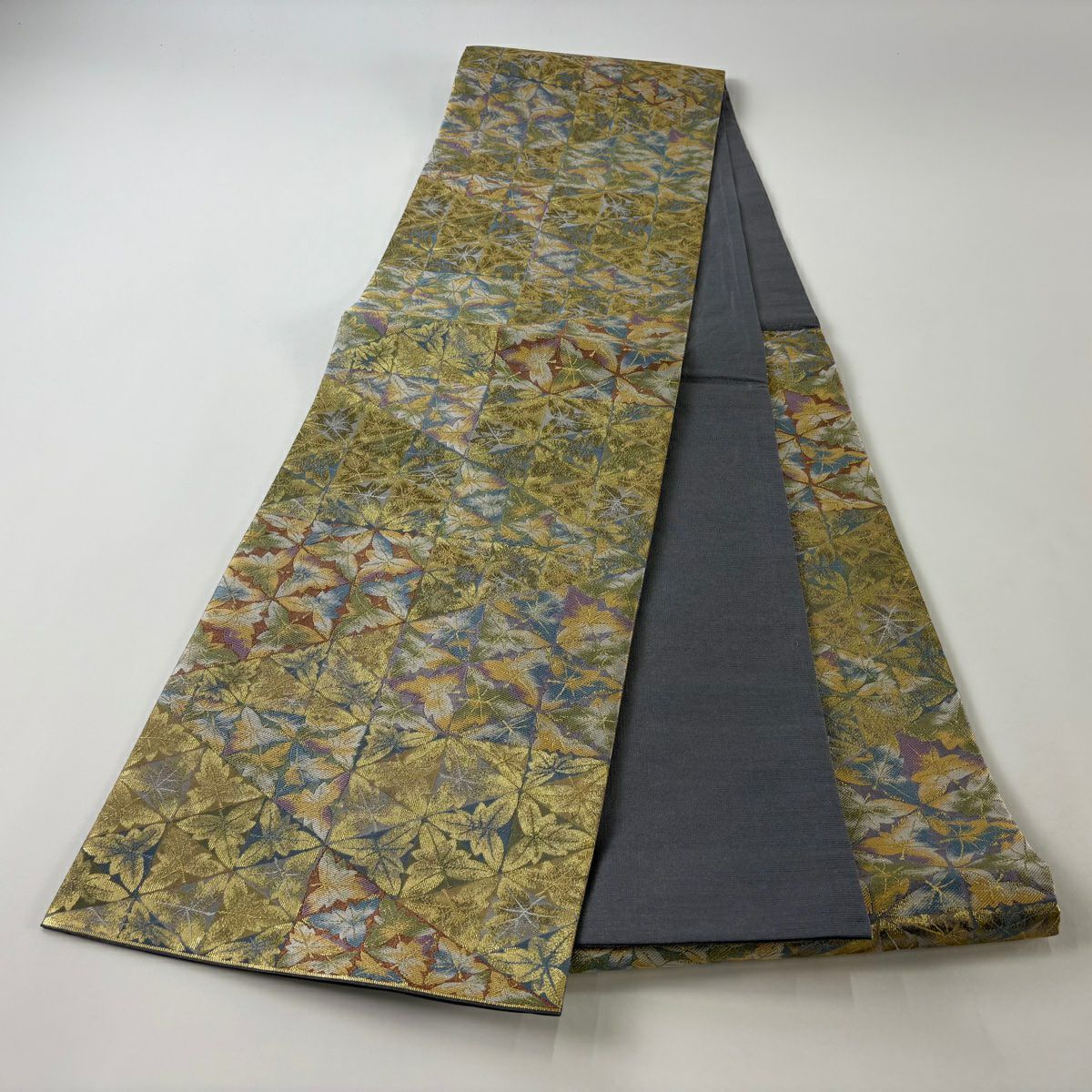 【美品】 袋帶 秀品級 葉柄 鱗 金金箔 鶯 深綠 六通 純蠶絲