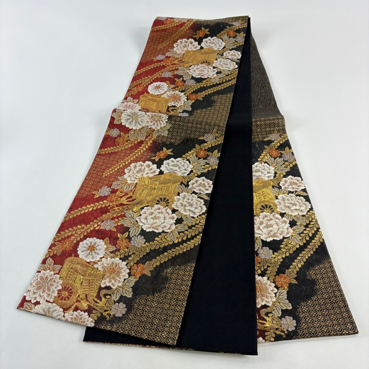 【美品】 袋帶 秀品級 御所車 牡丹 金金箔 金絲 紅黑 六通 純蠶絲