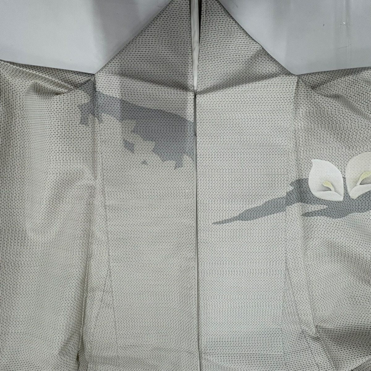 【美品】訪問服 身長155cm 袖長62.5cm S 雙層 紬織織 落款あり 水芭蕉 輪廓紋 灰白 純蠶絲 秀品級