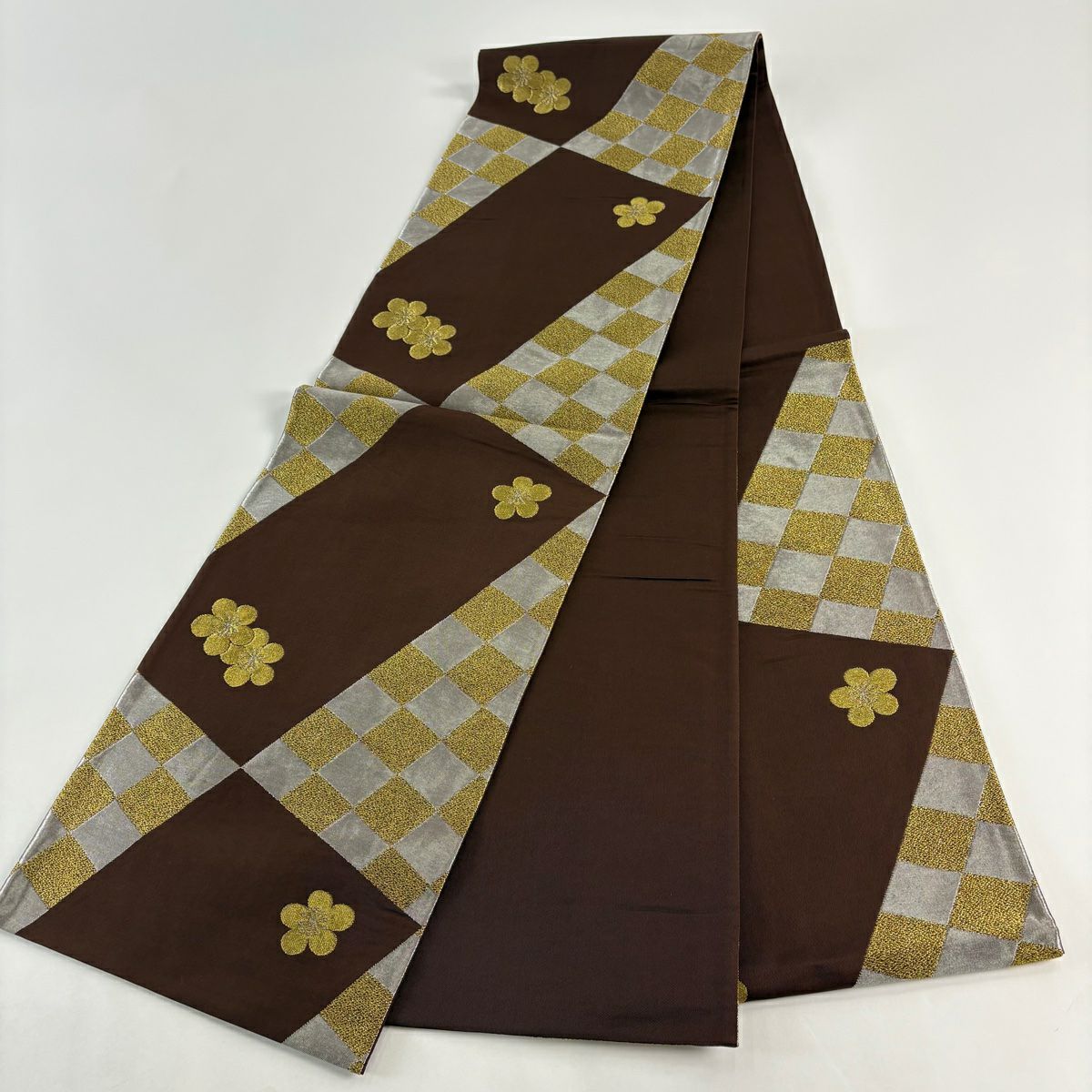 【美品】 袋帶 秀品級 市松樹 梅花 金銀彩 茶 六通 純蠶絲