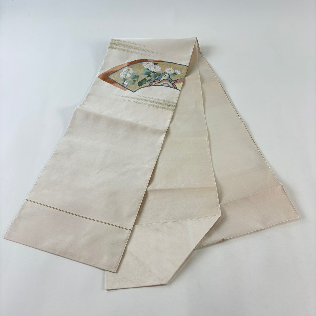 【美品】 名古屋帶 優品級 八寸名古屋帶 松樹葉仕立 扇子面 菊花 金銀彩 奶油色 純蠶絲