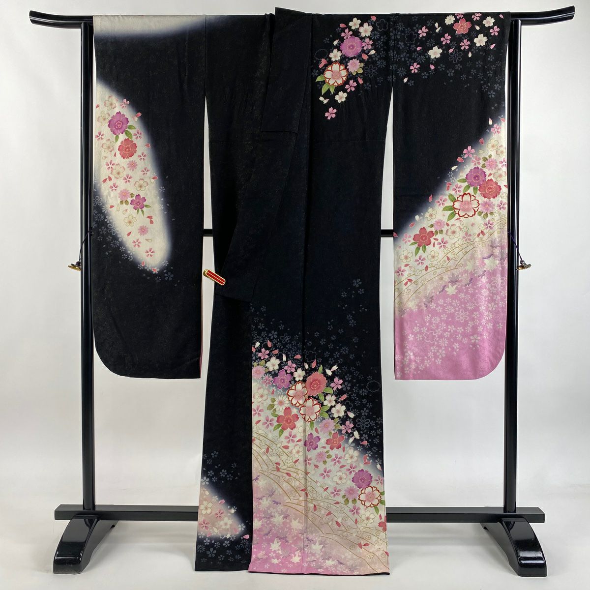 【美品】振袖禮服 身長170.5cm 袖長68.5cm L 雙層 櫻花瓣 金通 金銀彩 黑 純蠶絲 逸品級