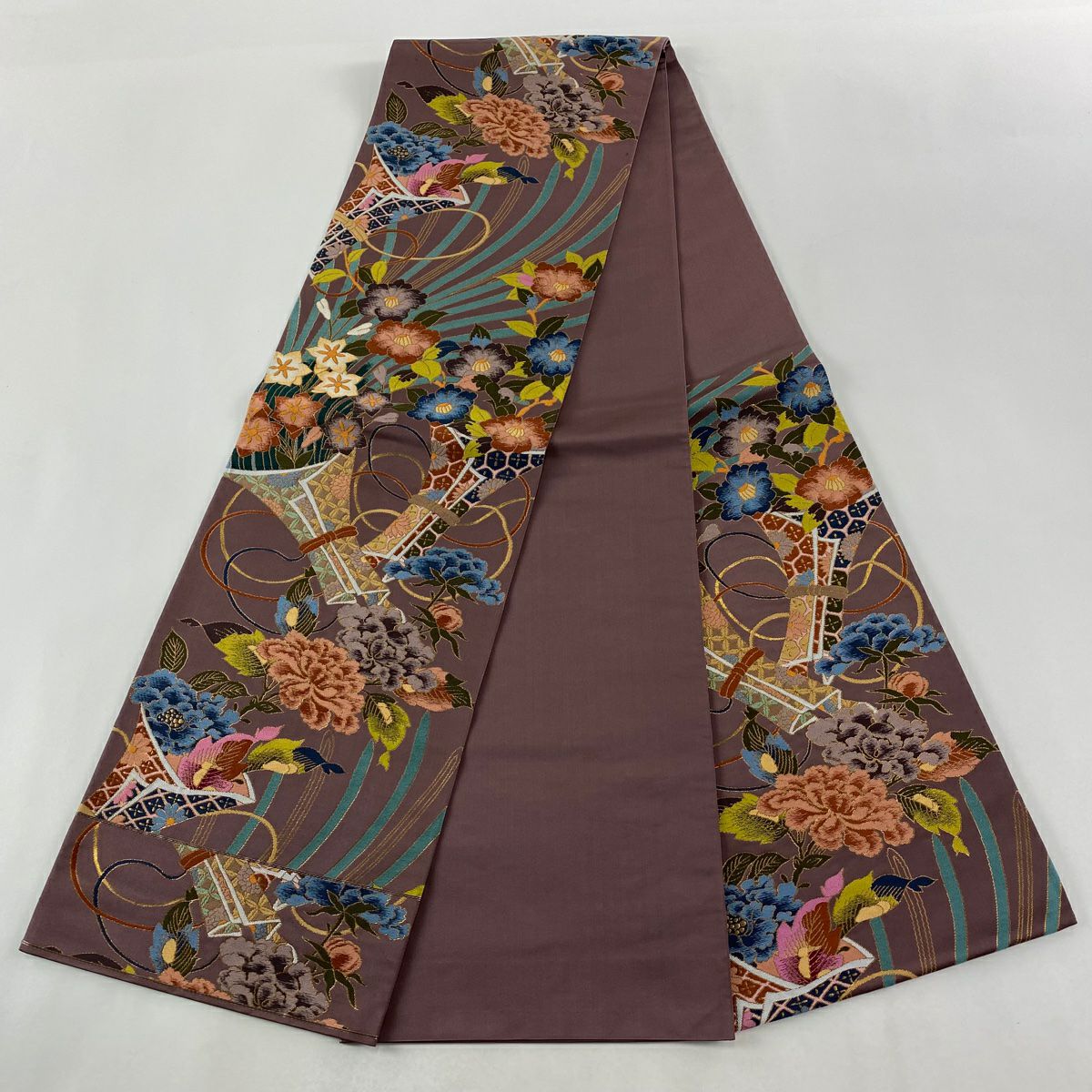 【美品】 袋帶 逸品級 白綾苑大庭 落款あり 關西仕立 花束 金金箔 灰紫 六通 純蠶絲