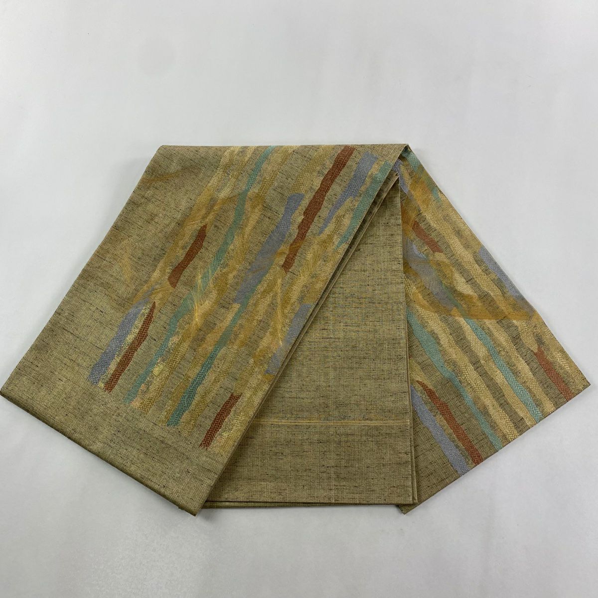 【美品】袋帶 逸品級 幾何圖案 金絲 金金箔 米色 大鼓圖案 純蠶絲