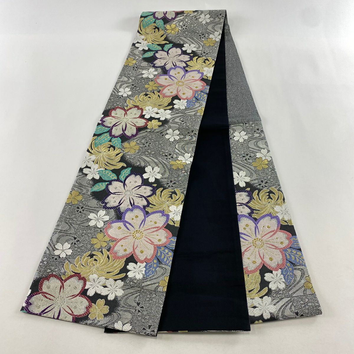 【美品】 袋帶 秀品級 樱花 流水 金銀線 金金箔 銀色 六通 純蠶絲
