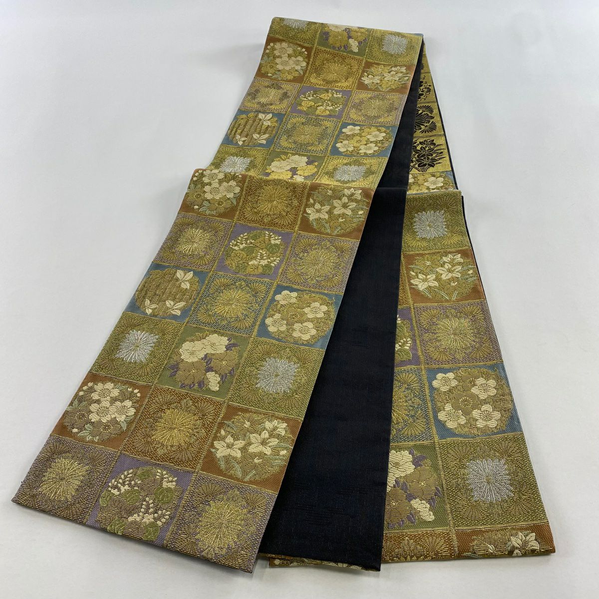 【美品】 袋帶 名品級 格子 草花紋 金銀彩 金金箔 茶綠 六通 純蠶絲
