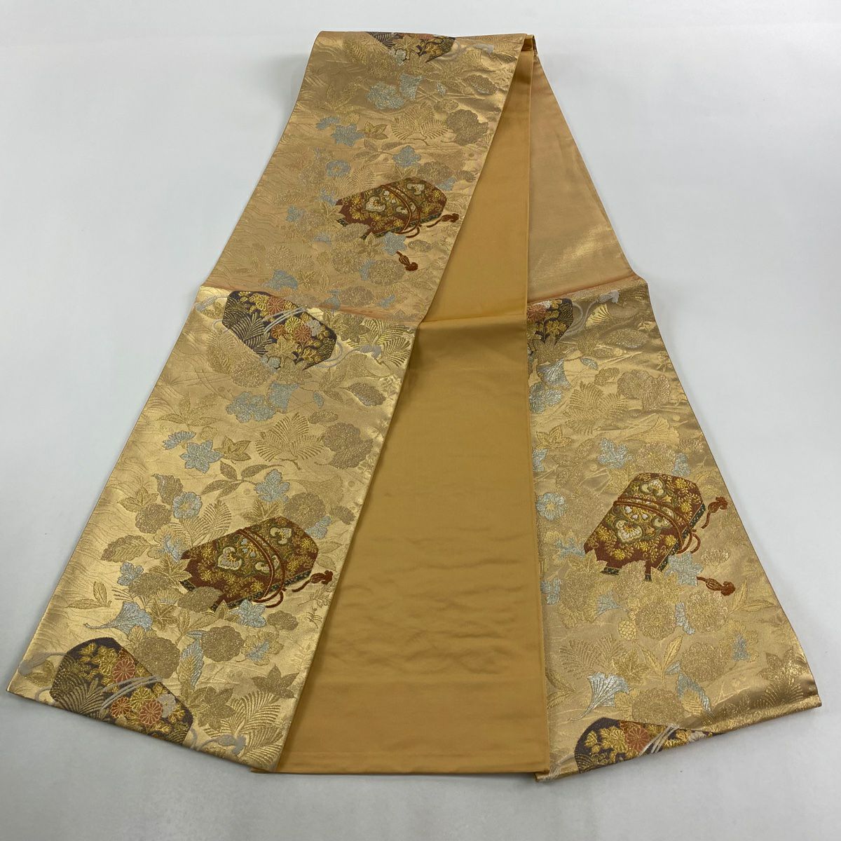 【美品】 袋帶 秀品級 文箱 草花紋紋 金金箔 金色 六通 純蠶絲