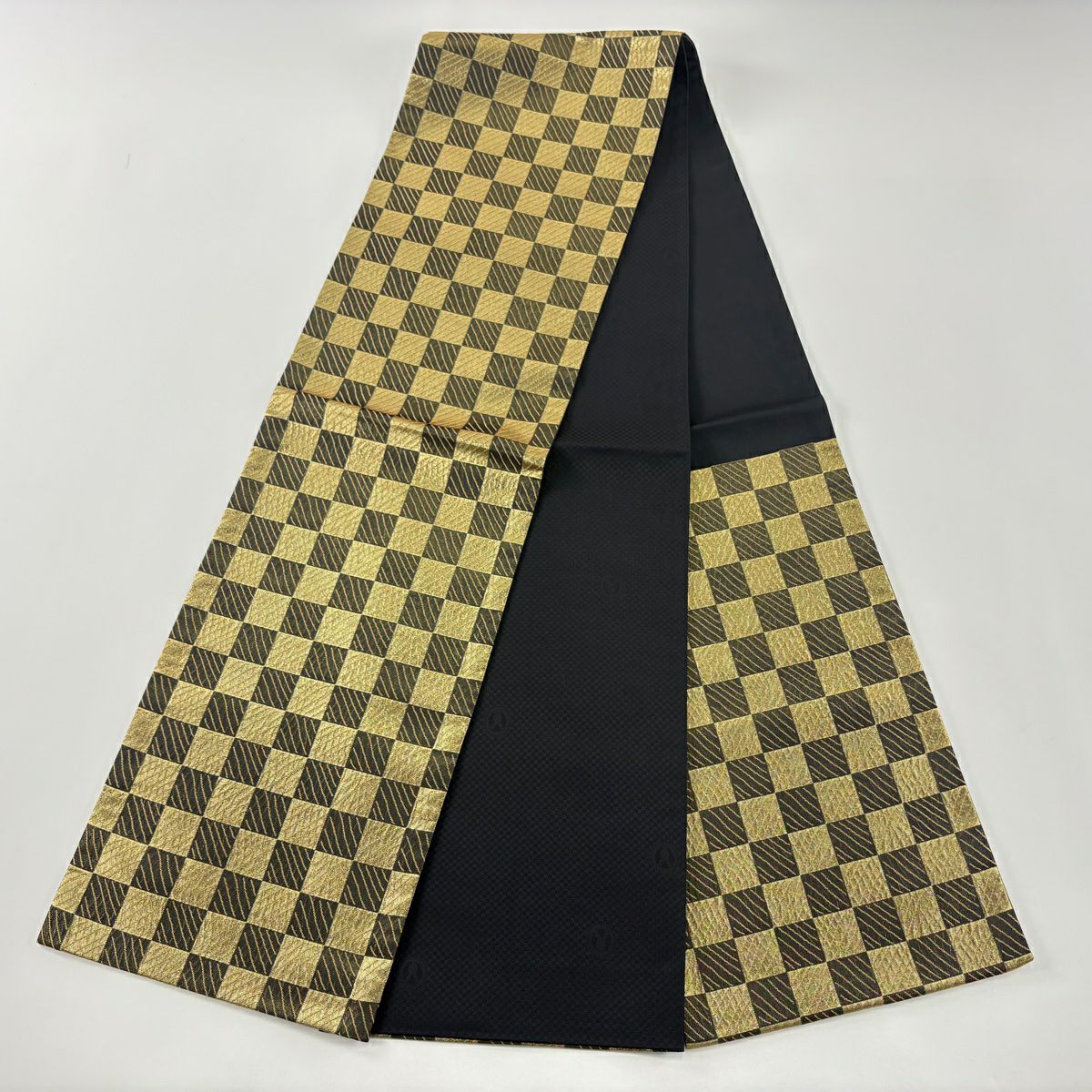 【美品】 袋帶 名品級 市松樹紋 斜紋 金金箔 金色 六通 純蠶絲