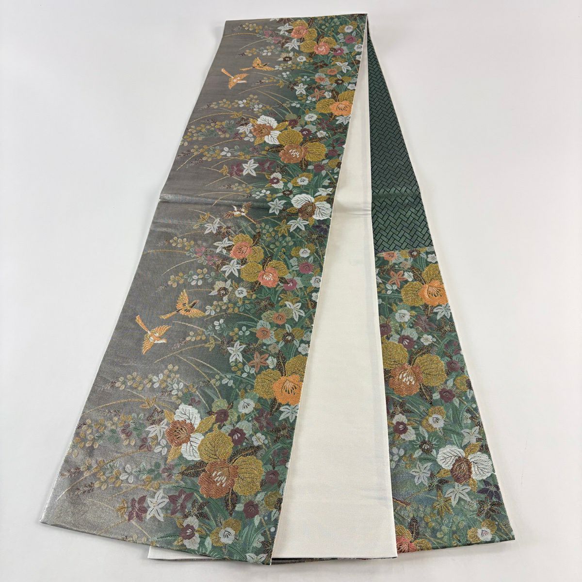 【美品】 袋帶 秀品級 草花紋 金糸 金金箔 灰綠 六通 純蠶絲