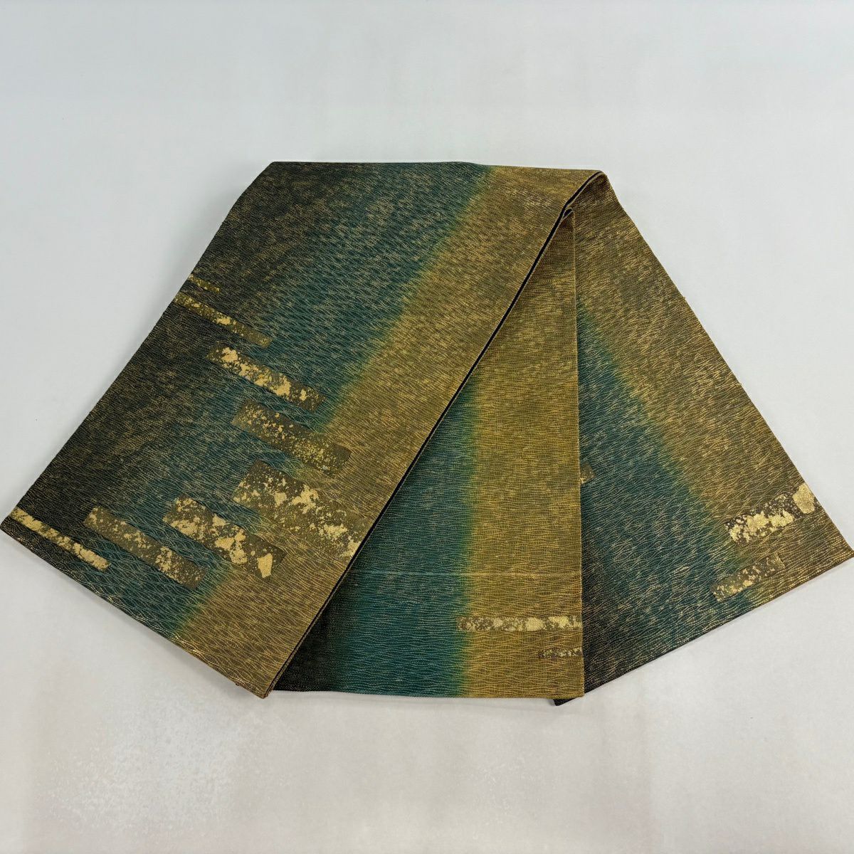 【美品】 袋帶 秀品級 附落款 幾何學圖案 漸變圖案 金彩裝飾 綠色 大鼓圖案 純蠶絲