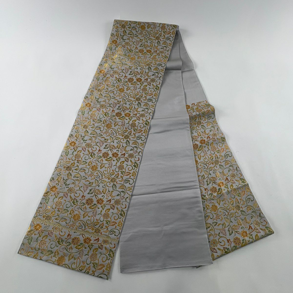 【美品】 袋帶 名品級 附落款 織竹子 花唐草紋 金絲 灰色 六通 純蠶絲