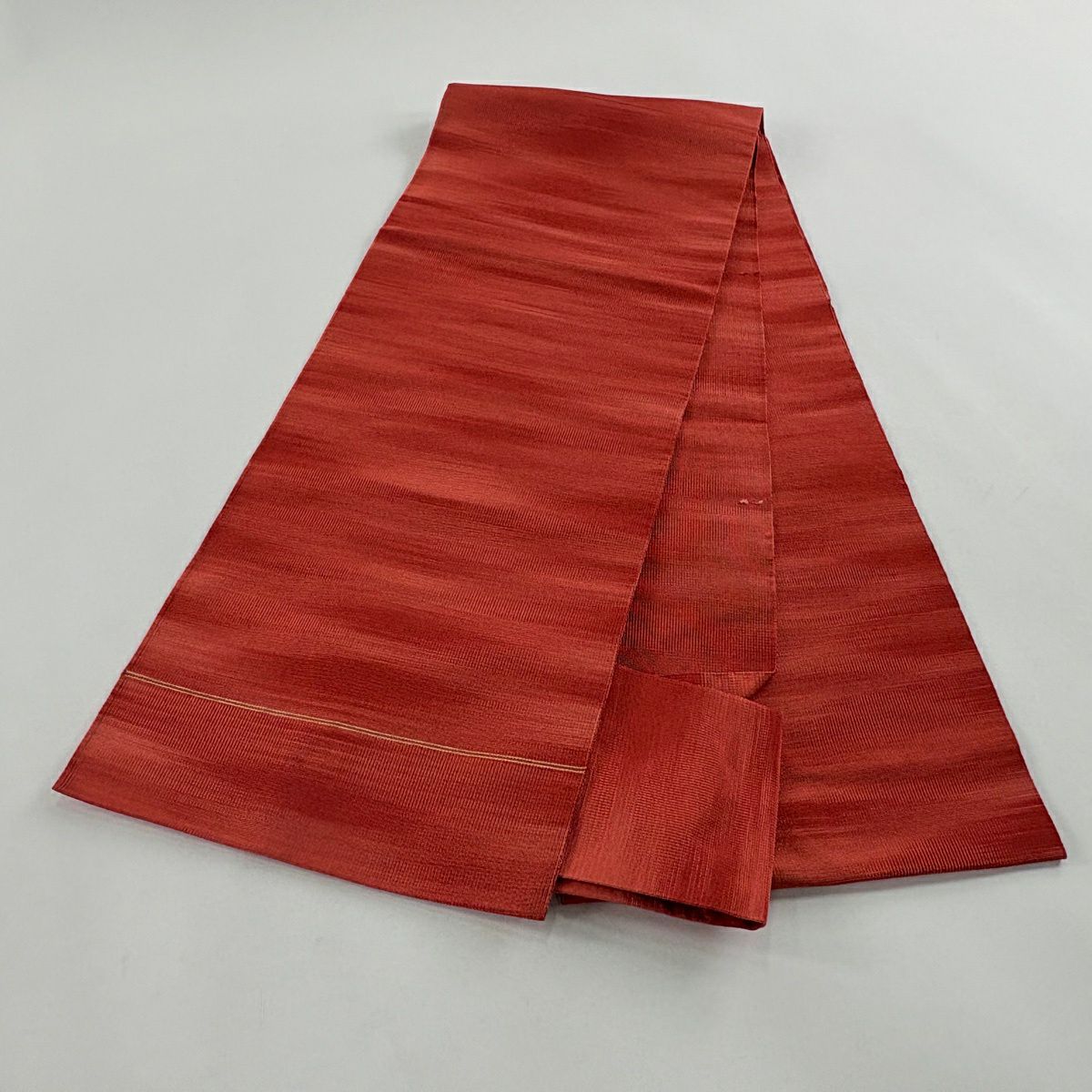 【美品】名古屋帶 秀品級 有落款 八寸名古屋帶 松樹葉仕立 ぼかし紋 紅 純蠶絲