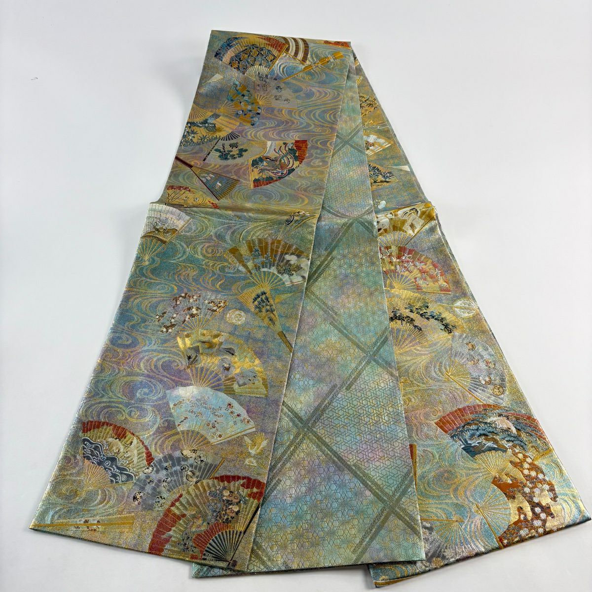 【美品】 袋帶 秀品級 落款あり 能樂百扇子 徳川美術館秘藏 松樹竹子梅花 仙鶴 金金箔 淺綠 お太鼓圖案 純蠶絲