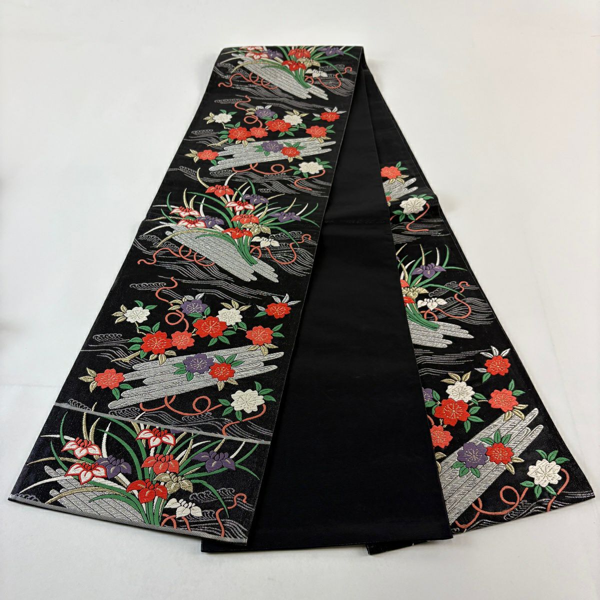 【美品】 袋帶 秀品級 關西仕立 花筏 波 唐織 金金箔 黑 六通 純蠶絲