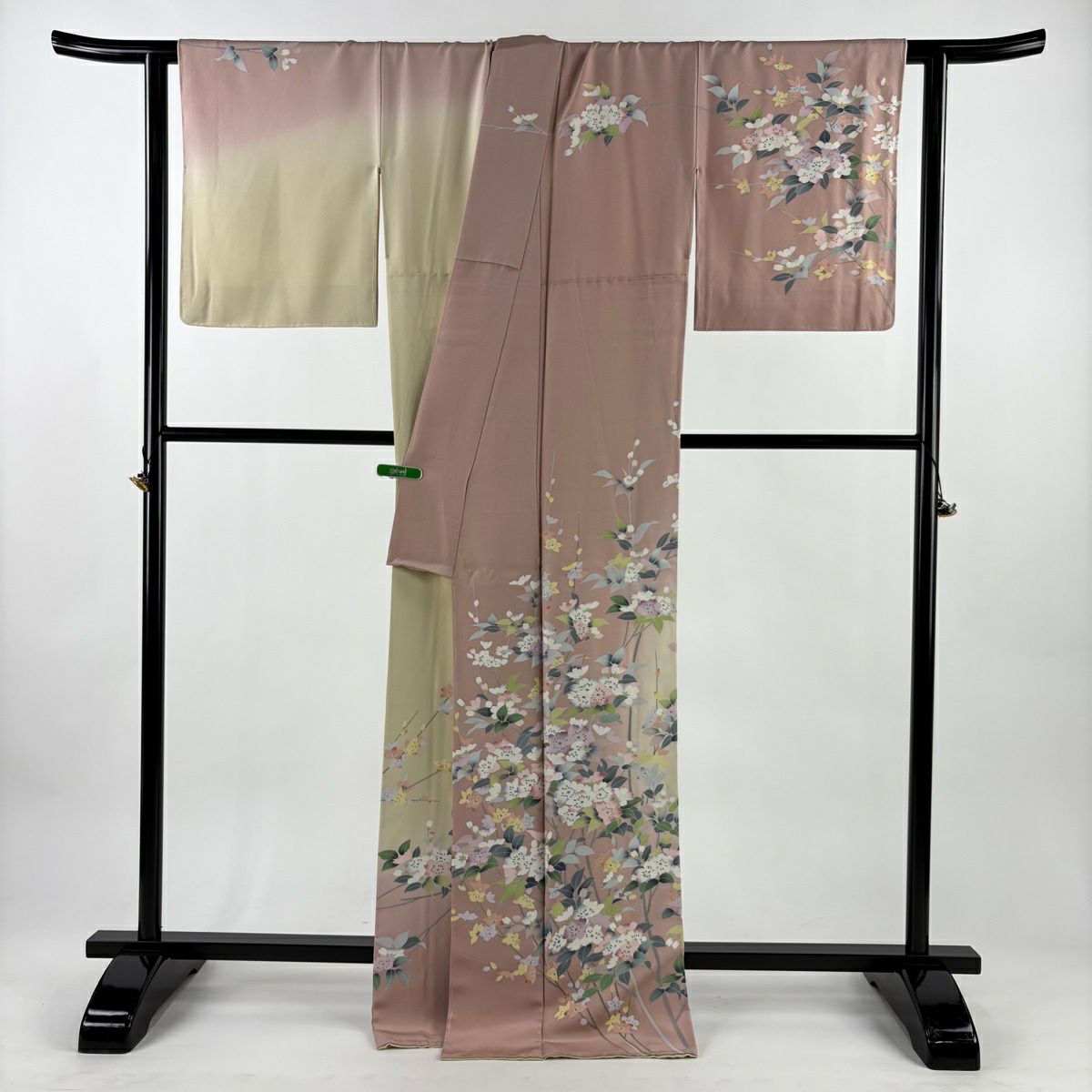 【美品】訪問服 身長170cm 袖長67.5cm L 雙層 坂井修 落款あり 草花紋紋 染分 ぼかし 淡粉色 純蠶絲 逸品級 一つ紋