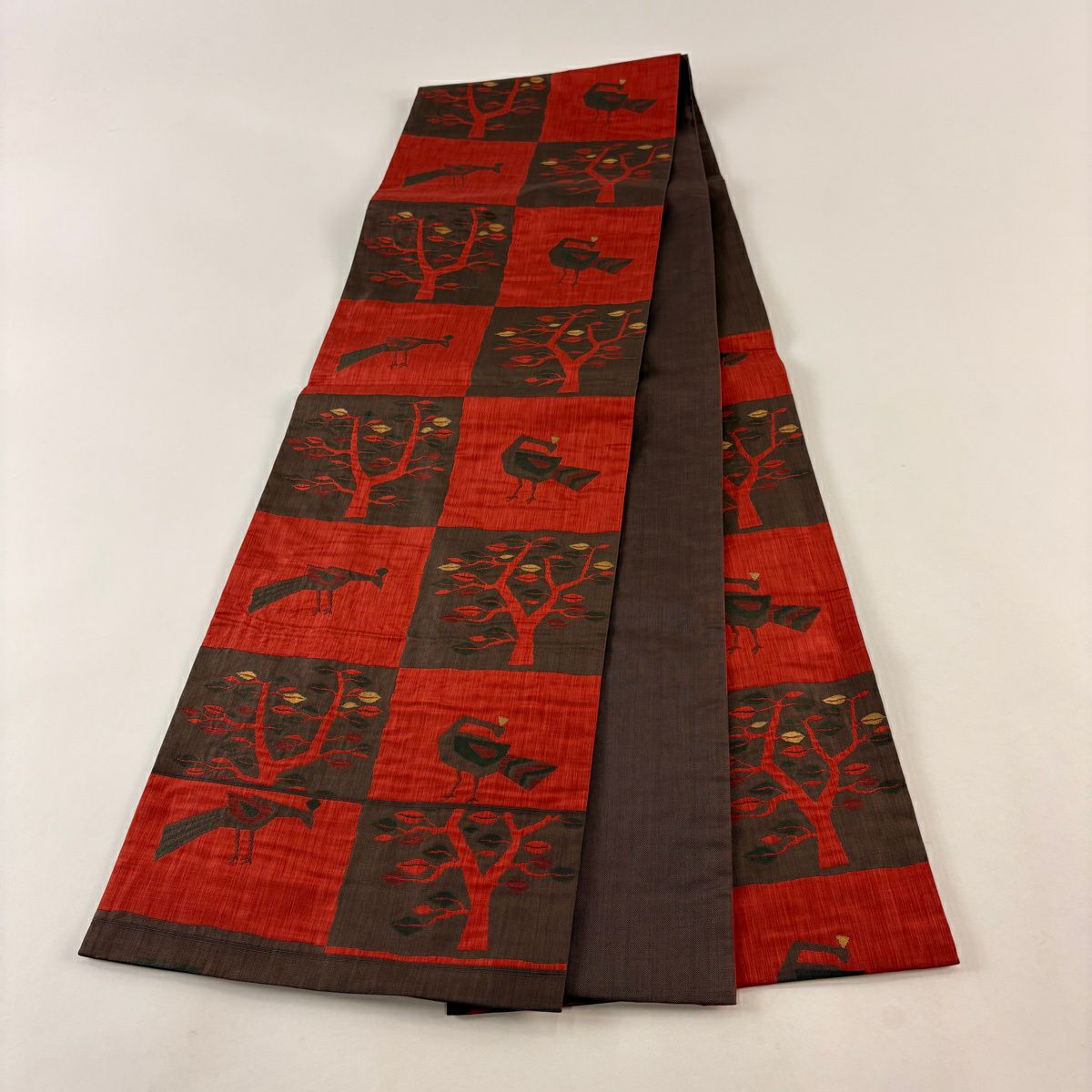 【美品】 袋帶 秀品級 木屋太 落款あり 關西仕立 鳥 樹木 茜 深藍 六通 純蠶絲