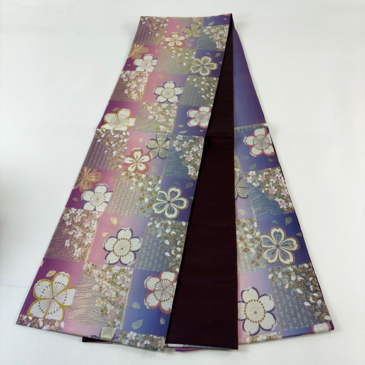 【美品】 袋帶 秀品級 市松樹麻葉櫻文 刺繡 金線 紫 六通 純蠶絲