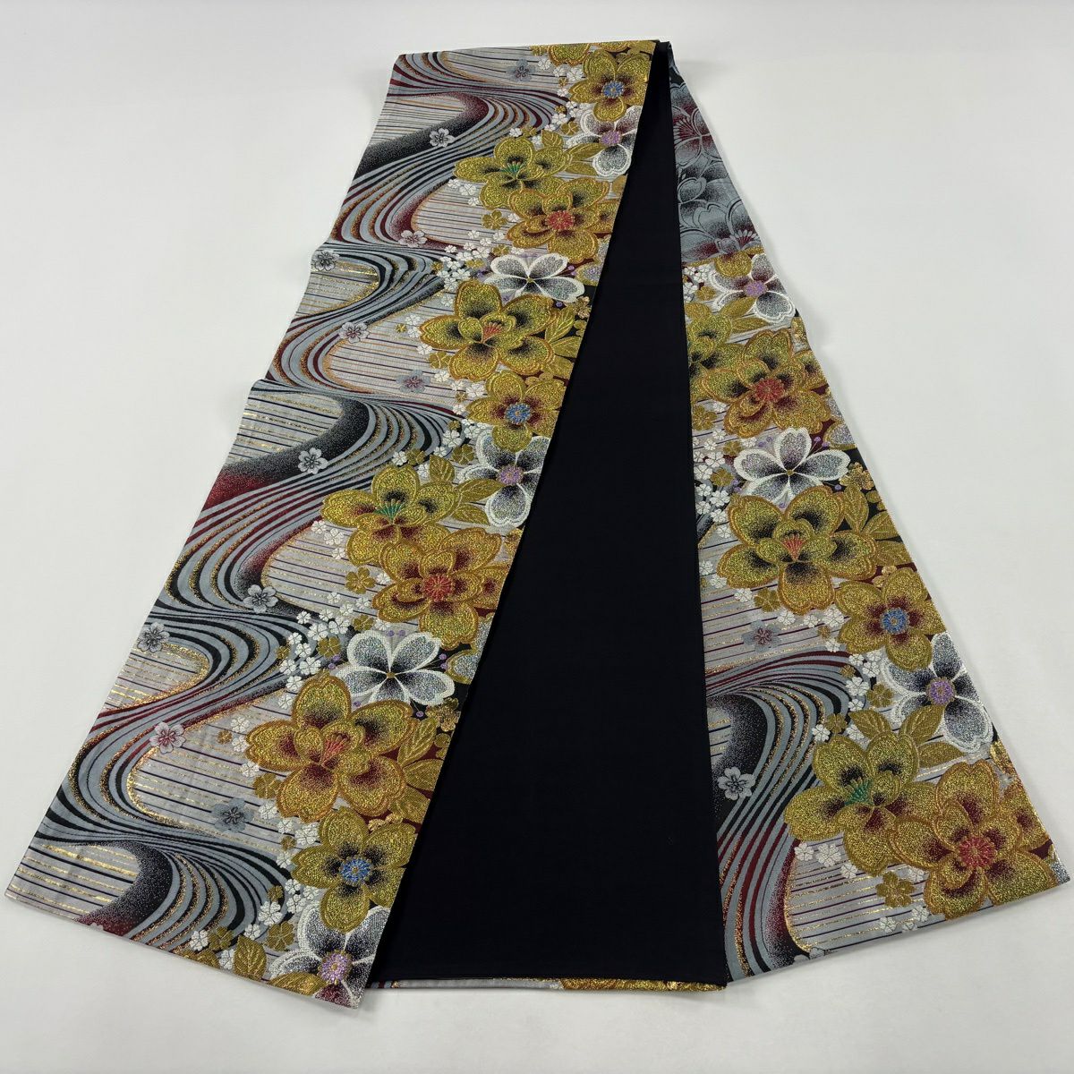 【美品】 袋帶 秀品級 献上櫻花 流水 金絲 金金箔 灰色 六通 純蠶絲
