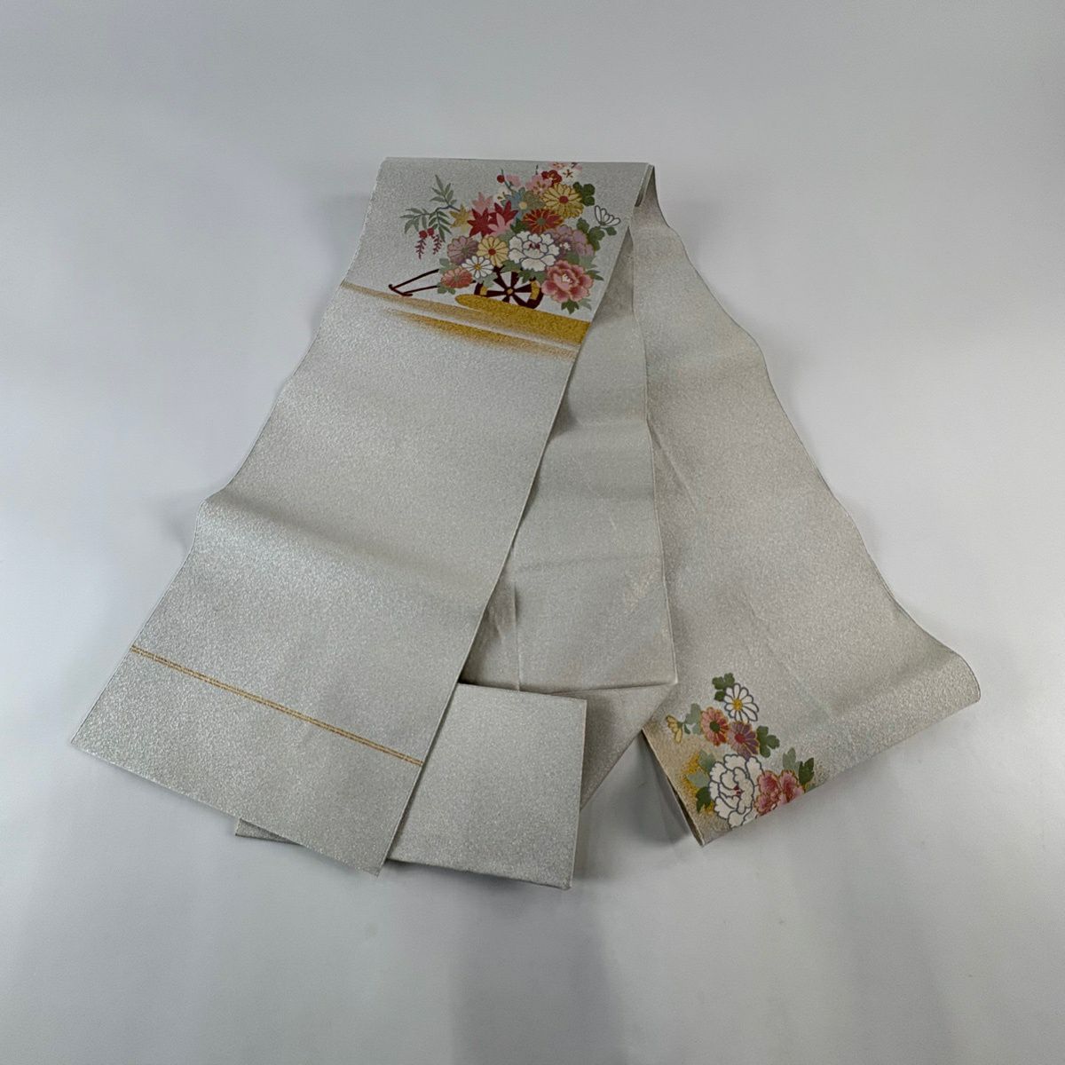 【美品】 名古屋帶 優品級 八寸名古屋帶 松樹葉仕立 花車 ヱ霞 金銀彩 灰色 純蠶絲