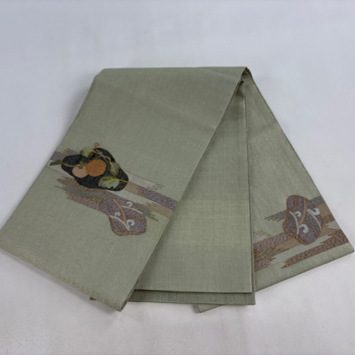 【美品】 袋帶 秀品級 葉與實 霞 金絲 淺綠色 大鼓圖案 純蠶絲