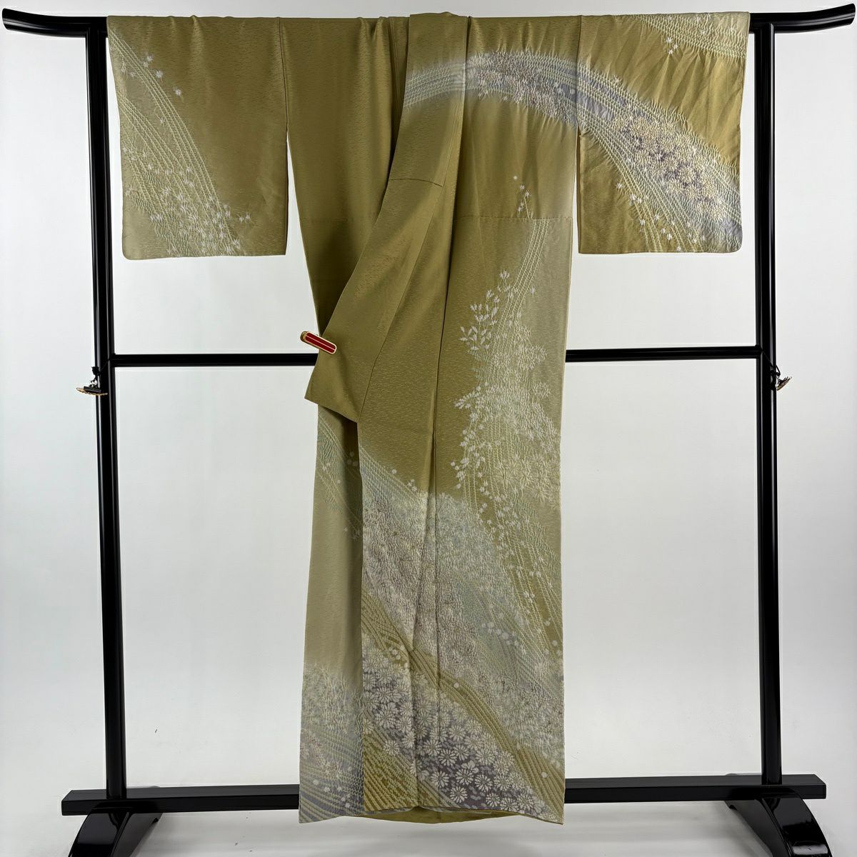 【美品】訪問服 身長157cm 袖長64cm M 雙層 滝泰 落款あり 草花紋紋 波 銀糸 絞染 米色 純蠶絲 逸品級