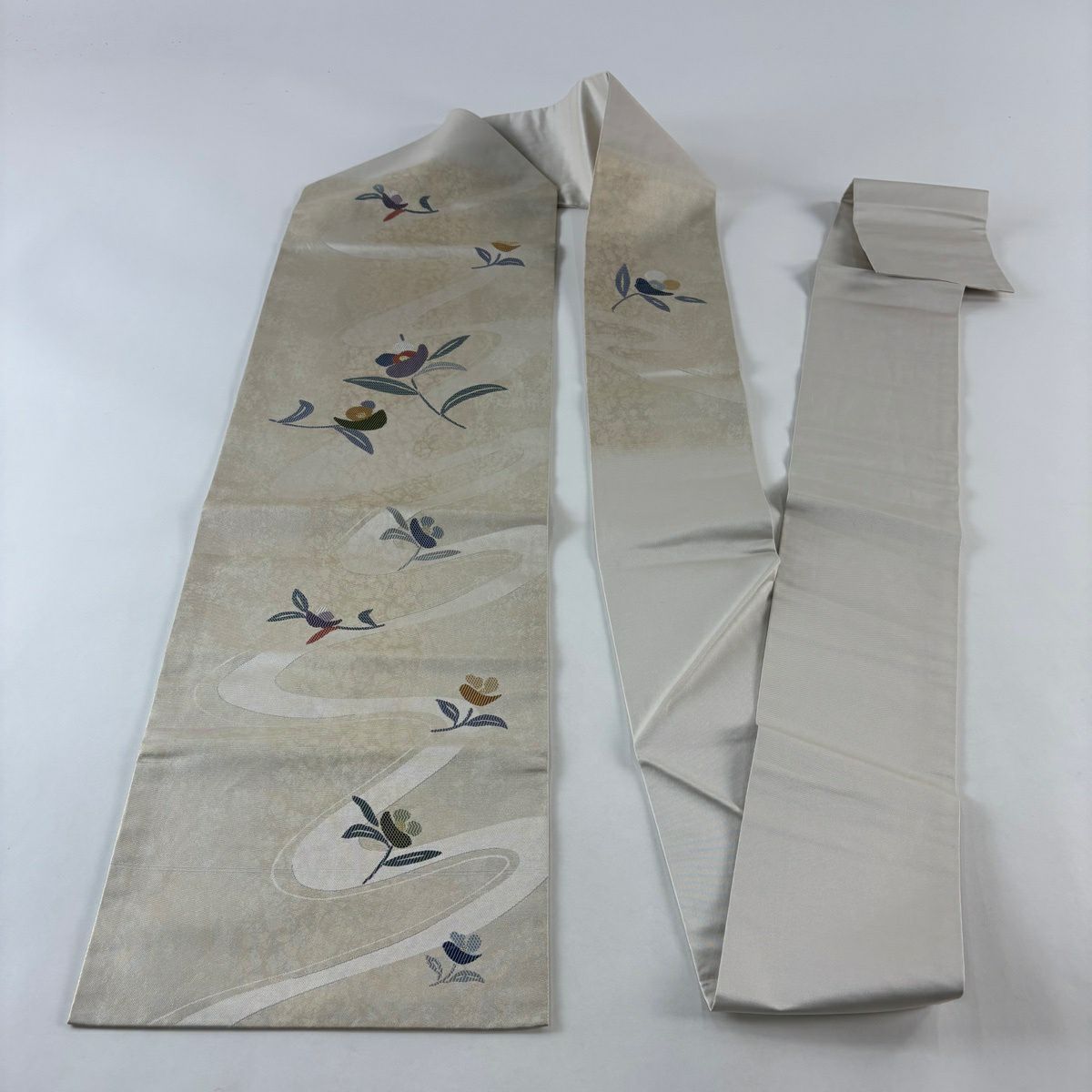 【美品】名古屋帶 秀品級 草花紋紋 流水 金糸 金金箔 灰茶 純蠶絲