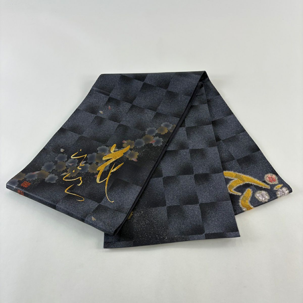 【美品】 袋帶 秀品級 落款 花 市松樹 金絲 金銀彩 深藍色 大鼓圖案 純蠶絲