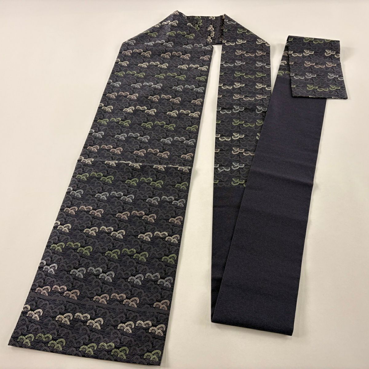 名古屋帶 名品級 片輪車 流水 刺繡 深藍 純蠶絲