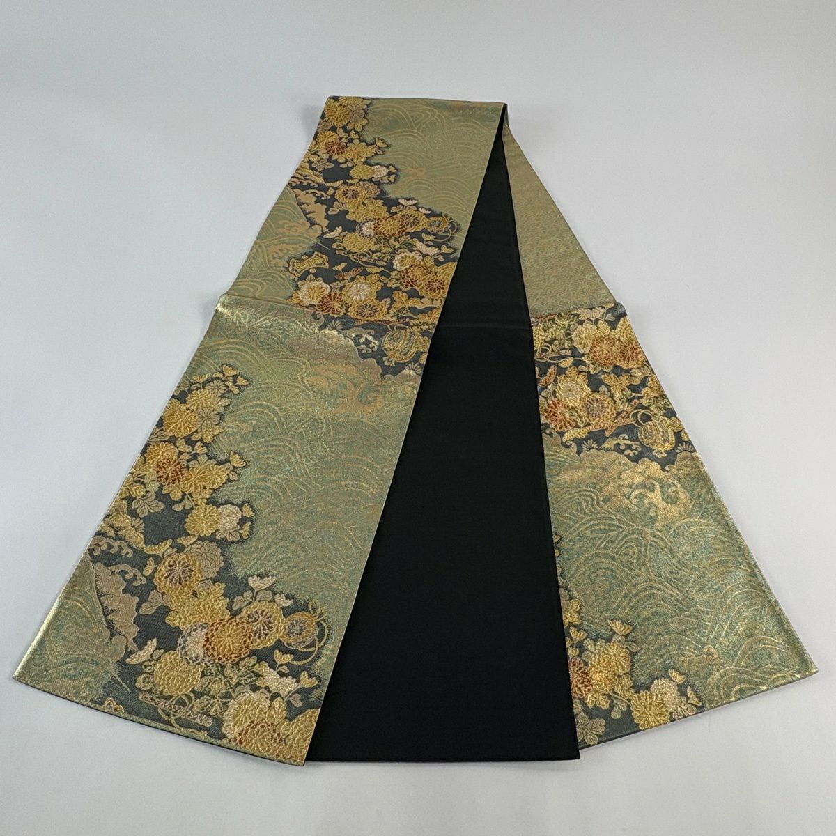 【美品】 袋帶 秀品級 菊花 波 金絲 金金箔 金 六通 純蠶絲