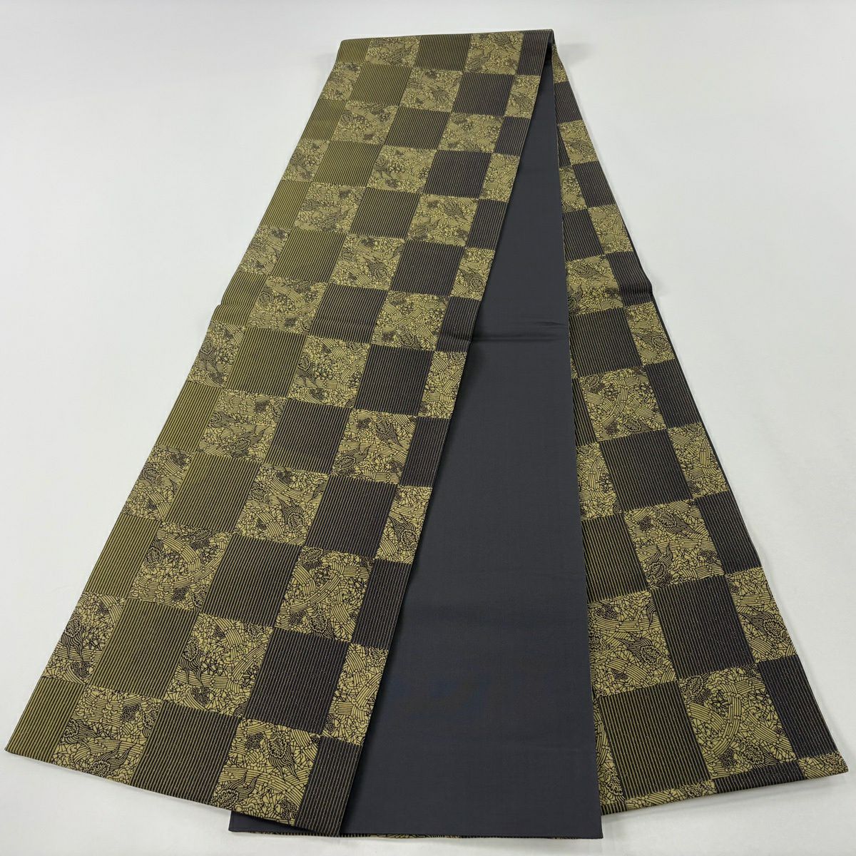 【美品】 袋帶 秀品級 市松樹 縞 銀通 墨 全通 純蠶絲