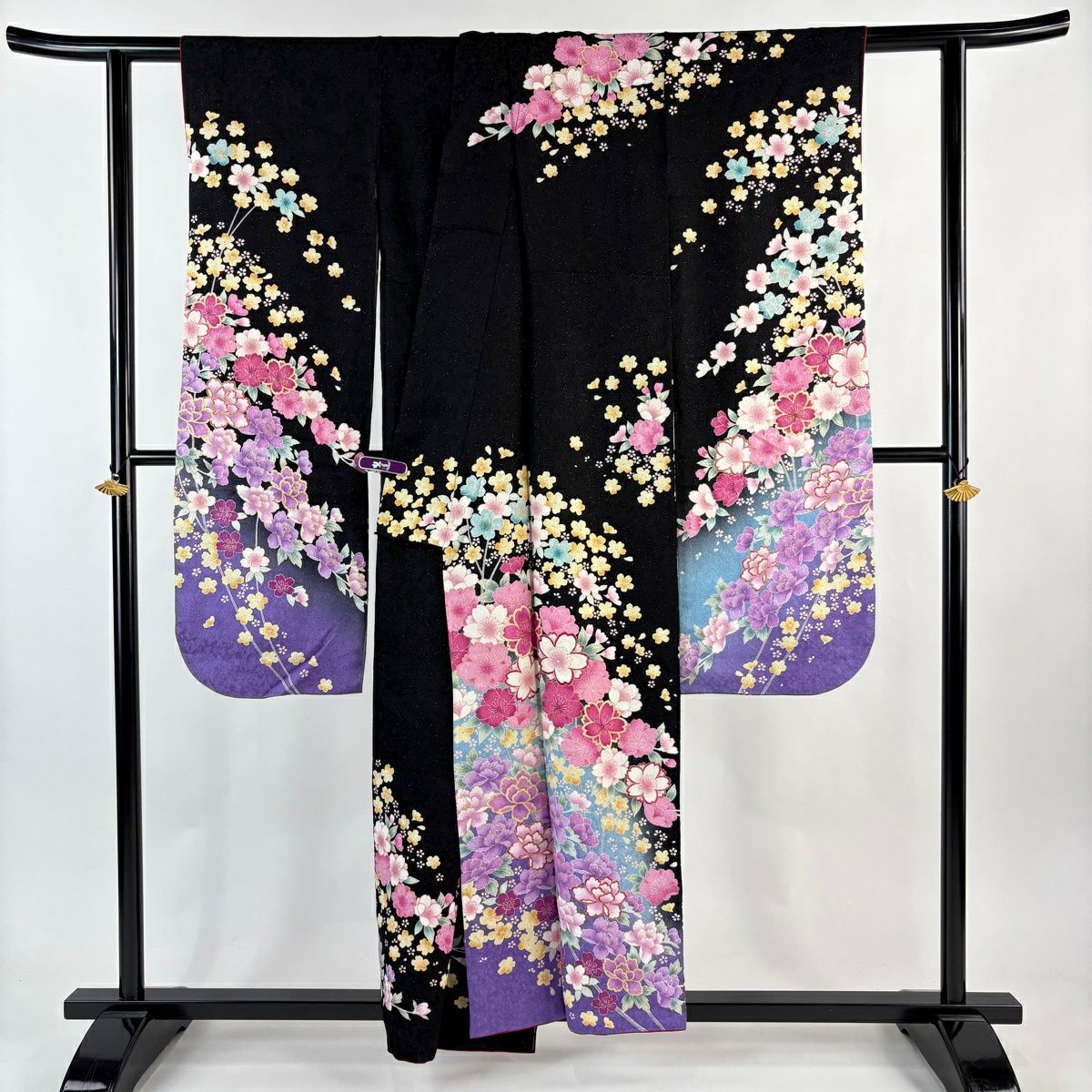 振袖禮服 身長153cm 袖長62cm S 雙層 櫻花 牡丹 刺繡 銀通 黑 純蠶絲 逸品級