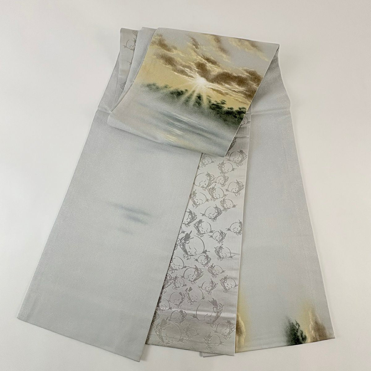 【美品】 袋帶 名品級 落款あり 風景 霞 銀糸 漸層 青灰 深藍色 正蠶絲