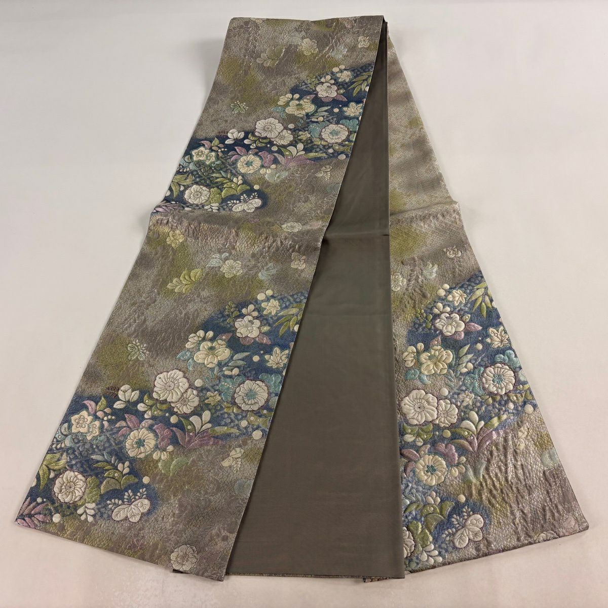 【美品】 袋帶 秀品級 大和 辻花染 金絲 金金箔 灰色 六通 純蠶絲