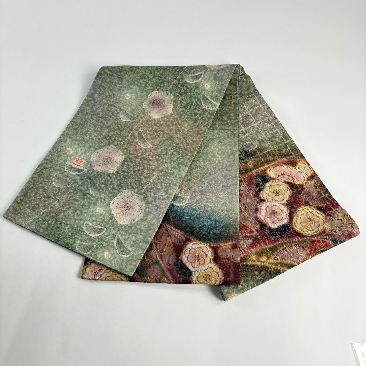 【美品】 袋帶 名品級 落款あり 辻花染 草花紋紋 金金箔 漸層 茶紫 お太鼓柄 純蠶絲