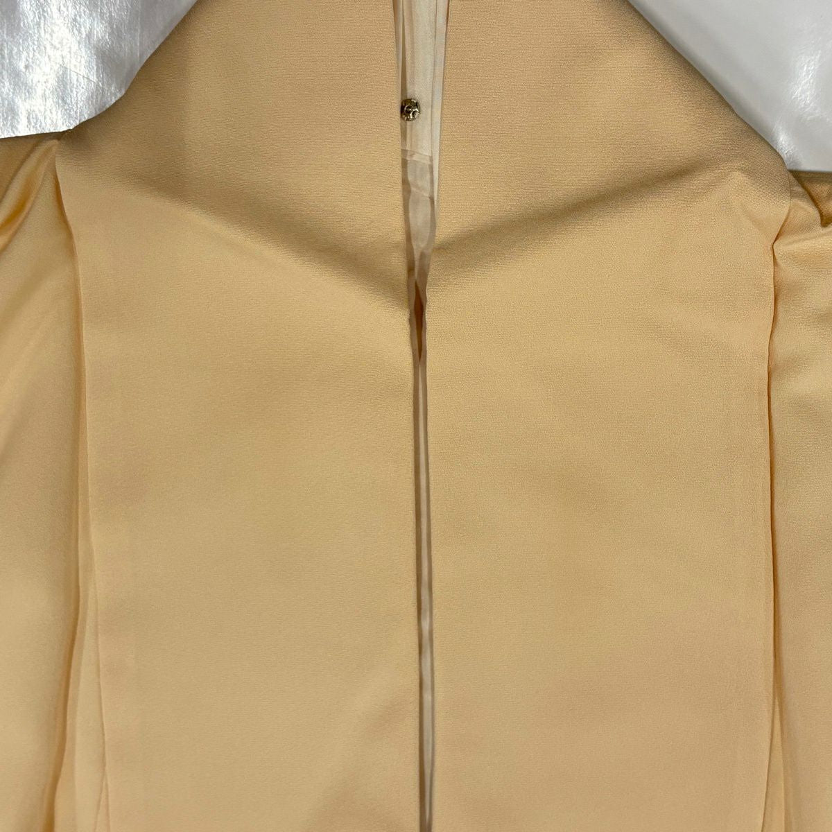 色留袖禮服 身長156cm 袖長63cm S 雙層 大和 屏風 草花紋 金絲 淺黃 純蠶絲 優品級