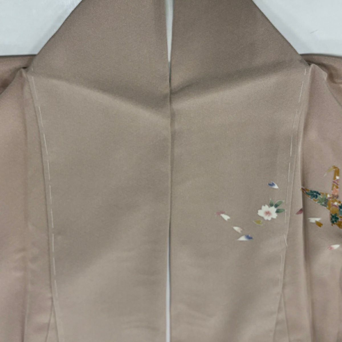 【美品】訪問服 身長157.5cm 袖長64cm M 雙層 落款あり 梅花 折仙鶴 漸層 粉米色 純蠶絲 優品級
