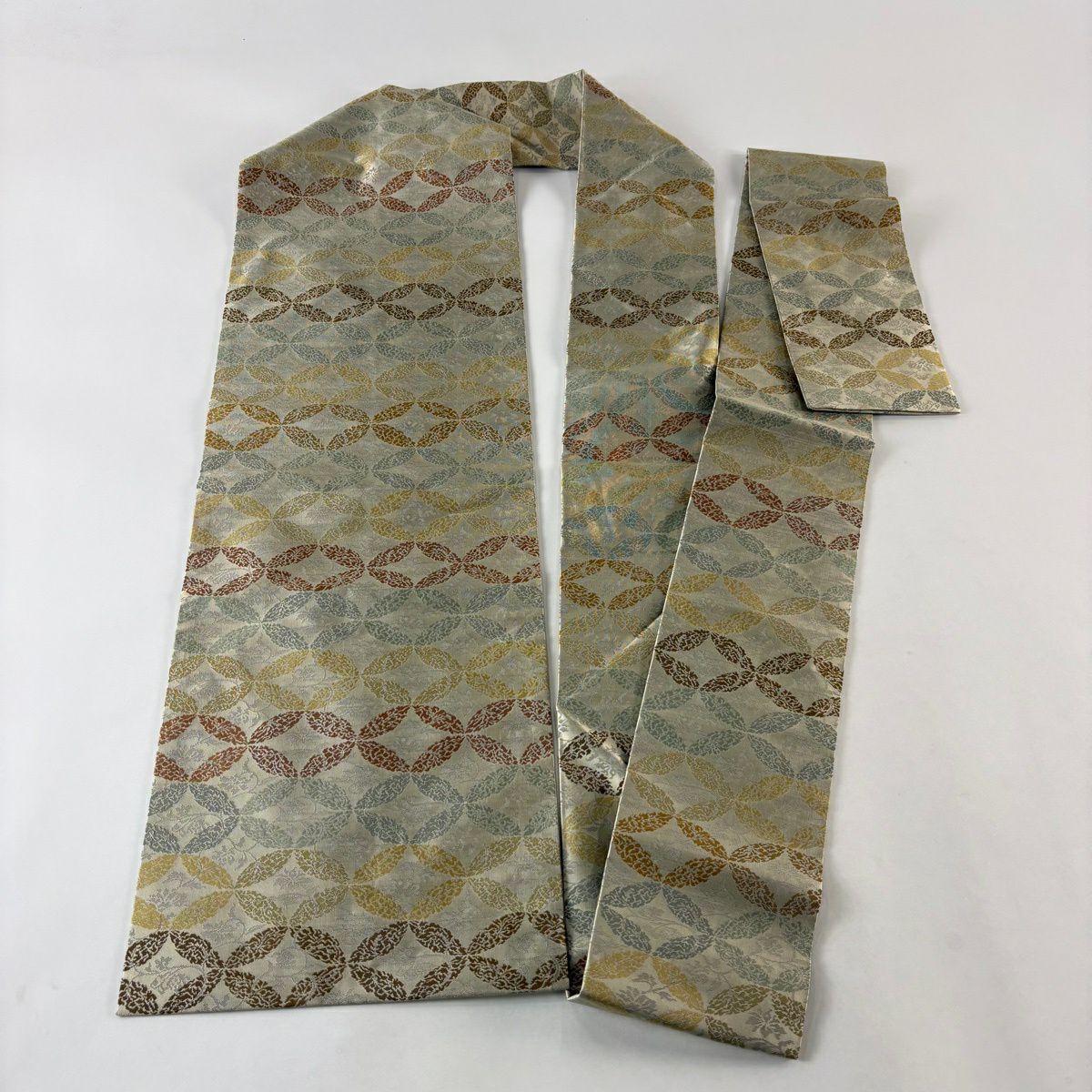 【美品】名古屋帶 名品級 七寶 草花紋紋 米色 純蠶絲