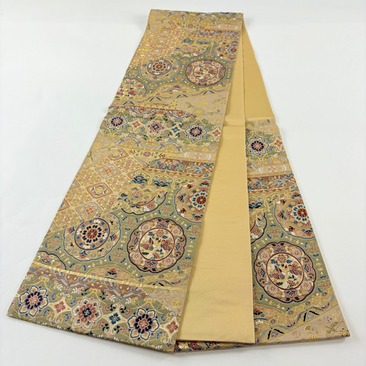 【美品】 袋帶 名品級 鏡裏文 草花紋 金絲 金金箔 金色 六通 純蠶絲