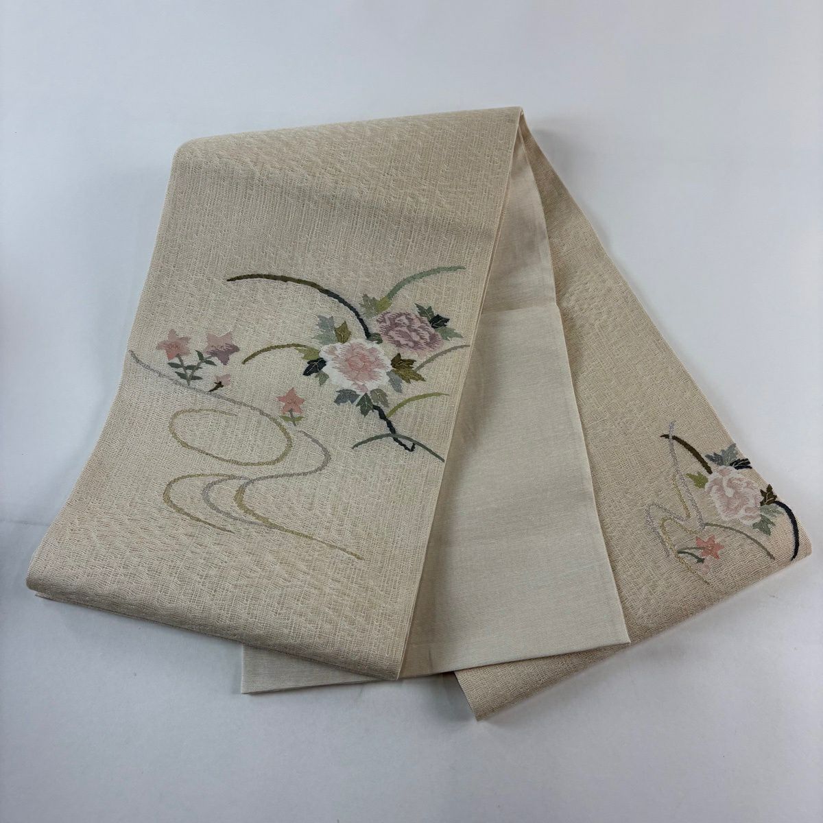 【美品】 袋帶 秀品級 夏帶 草花紋紋 流水 金銀線 米色 大鼓圖案 純蠶絲