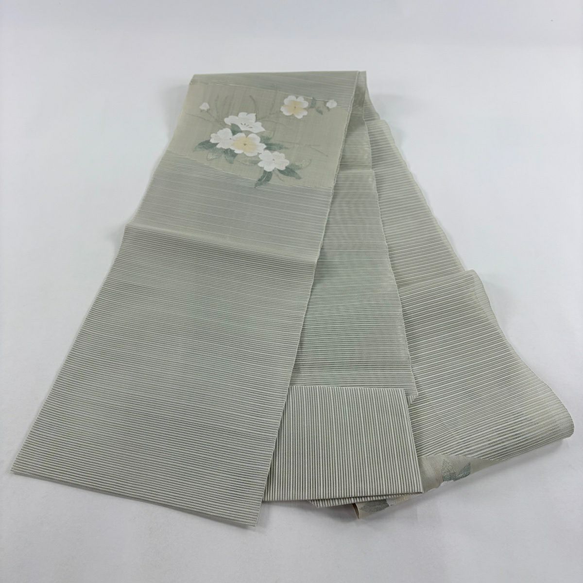 名古屋帶 秀品級 八寸名古屋帶 松樹葉仕立 夏帶 絽 鐵道仕立 草花紋紋 金銀彩 灰綠 純蠶絲