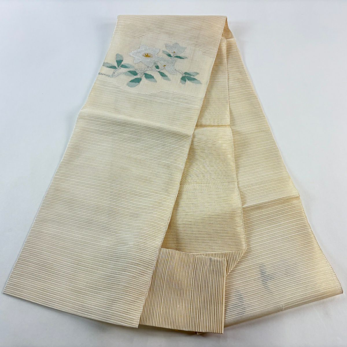 名古屋帶 秀品級 夏帶 絽 八寸名古屋帶 松樹葉仕立 草花紋紋 金銀彩 奶油色 純蠶絲