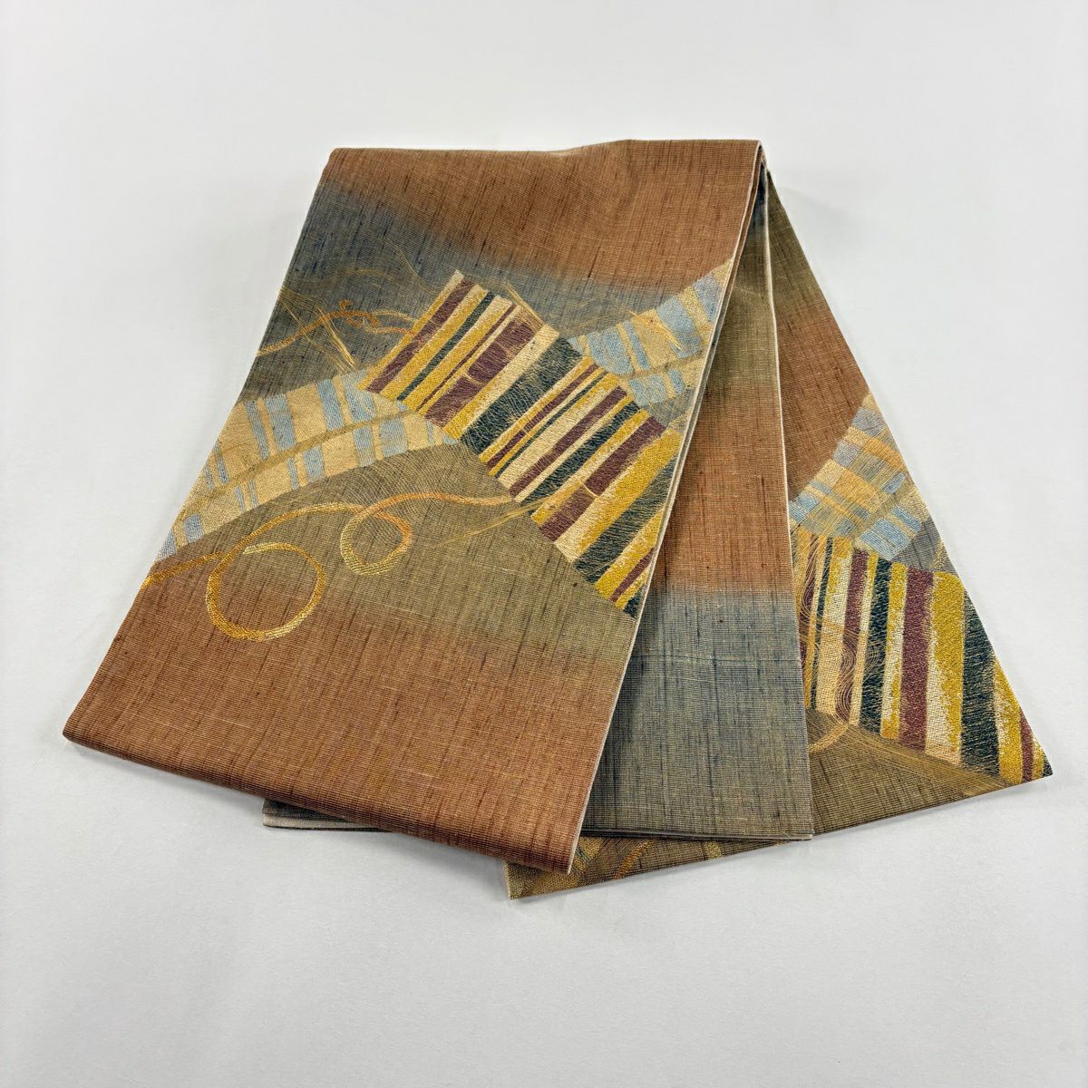 【美品】 袋帶 逸品級 幾何圖案 金絲 淺茶 細帶圖案 純蠶絲